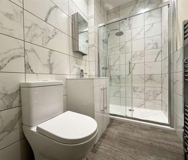 Wakefield Road, Scissett, Huddersfield, HD8 - Photo 2