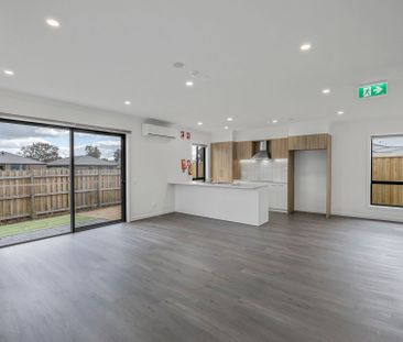 Modern Family Home - Photo 1