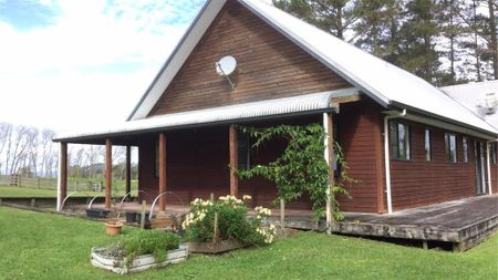 Ranch Style Te Puna Country Home - Te Puna - Photo 5