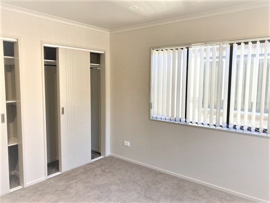 PAPATOETOE, 4 BEDROOMS - Photo 1