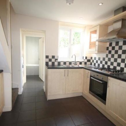 2 bedroom terraced house to rent - Photo 1