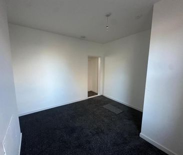 2 bedroom property to rent - Photo 2