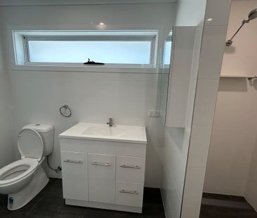 3 BEDROOM HOME IN SOUTH DUBBO. - Photo 6