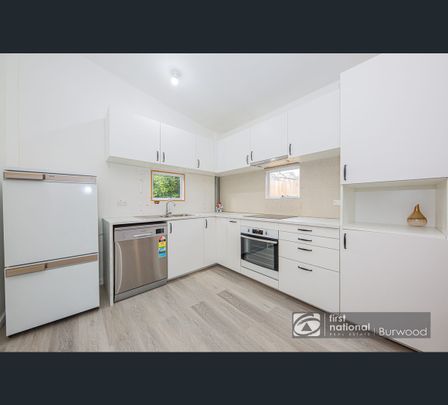 1/316 Burwood Highway, Burwood, Vic 3125 - Photo 1