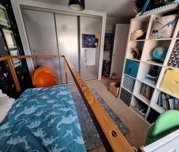 3 bedroom terraced house to rent - Photo 5