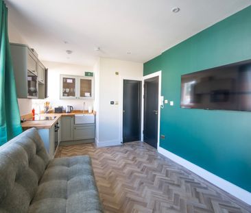 2 Bed Flat, Brighton Road, BS6 - Photo 5