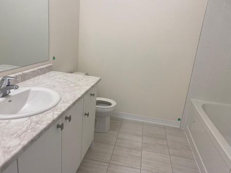 For Lease - 1181 MARATHON Ave. Avenue, Pickering, Ontario - Photo 4