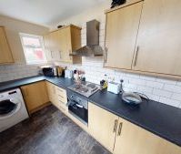 58 Estcourt Avenue, Leeds, LS6 3ET - Photo 4