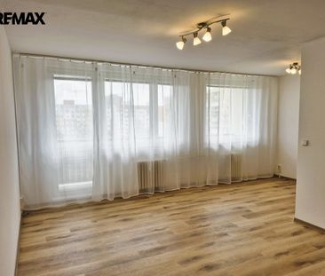 Pronájem bytu 3+1 80 m² - Photo 1