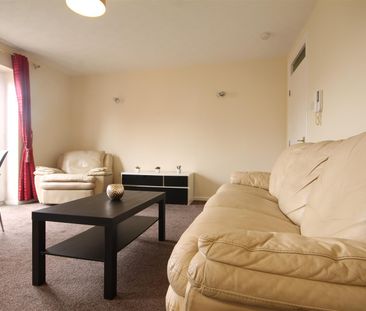 Blackfriars Court, City Centre - Photo 2