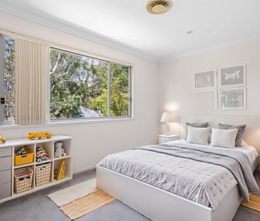 3-Bed, 2-Bath Townhouse in Boutique Coorparoo Locatioon - Photo 4