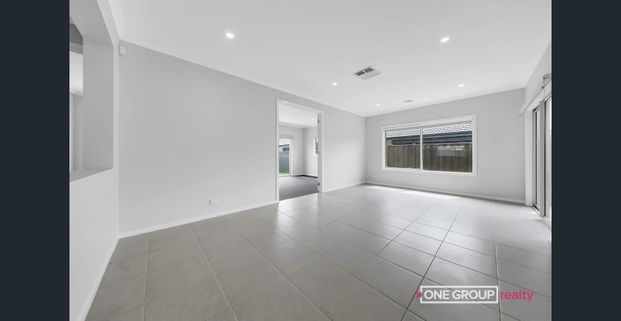 Beautiful Family Living in Prime Kalkallo Location - Photo 1