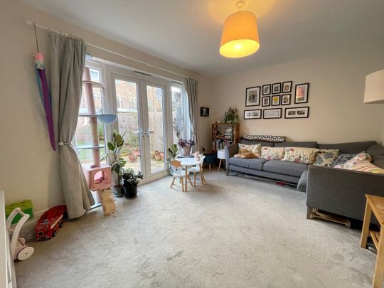 4 bedroom house to rent - Photo 1