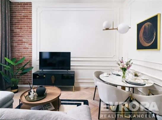 Nadstandardní plně vybavený apartmán v centru Prahy, 50 m - Photo 1