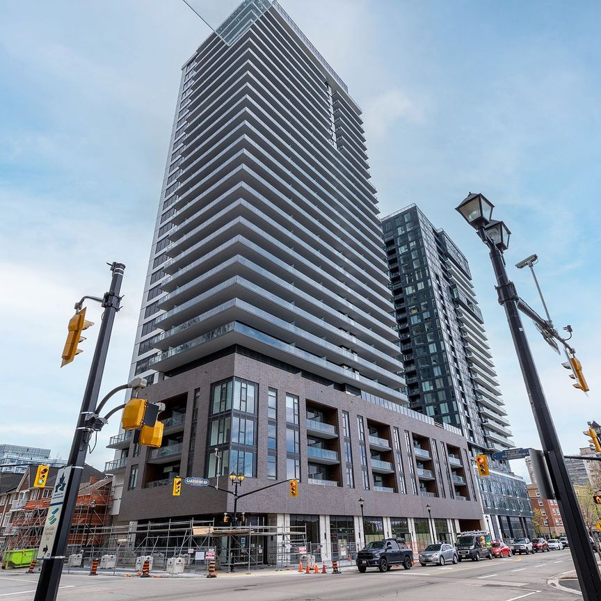 For Lease - 2075 Lakeshore Road Unit# 1707, Burlington, Ontario - Photo 1