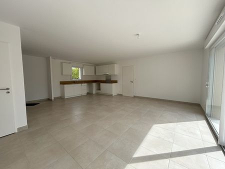 Location maison 4 pièces, 86.87m², Saint-Martial-de-Vitaterne - Photo 5