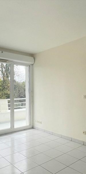 Location Appartement 2 pièces 33m² COUTRAS 33230 - Photo 1