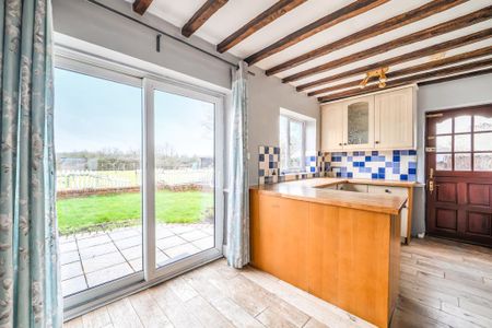 2 bedroom cottage to rent - Photo 5