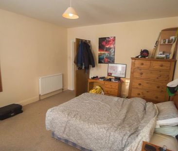 To Rent Malmesbury Park Road, Charminster, Bournemouth, BH8 £2,200 ... - Photo 5