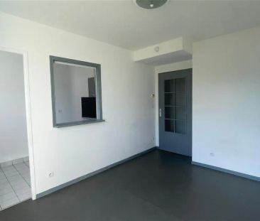 Location appartement 1 pièce - 27m² à Sens (89100) - Photo 4