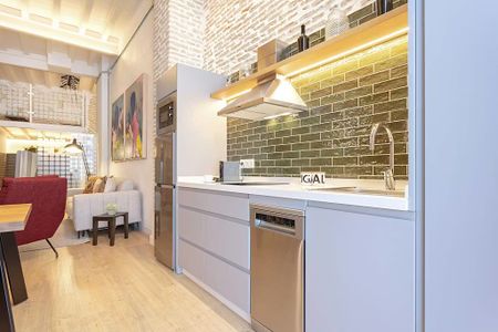 Calle Santas Patronas, Sevilla, Andalusia 41001 - Photo 4