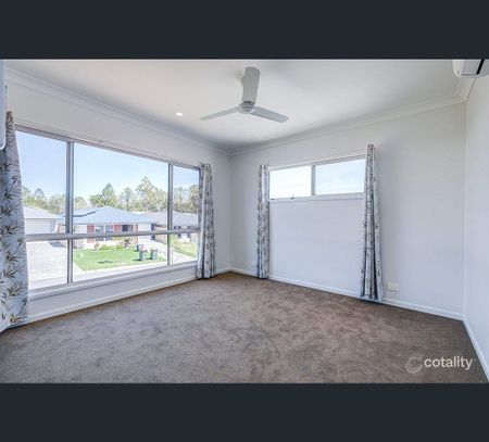 3 Elegans Street, Pallara, Qld 4110 - Photo 5