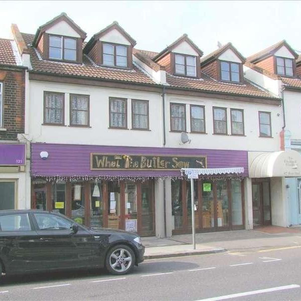 Leigh On Sea, SS9 - Photo 1