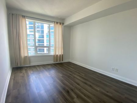 For Lease - 7161 Yonge Street Unit# 2132, Markham, Ontario - Photo 4