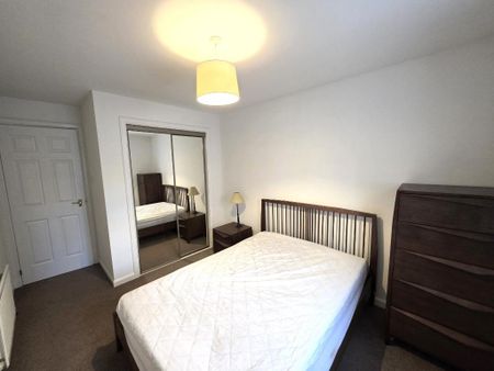 2 bedroom flat to rent - Photo 5