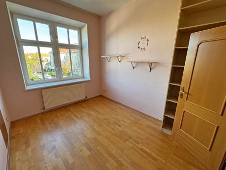 Korneuburg-Zentrum – freundliche 3-Zimmer-Wohnung – 86 m² - Photo 3