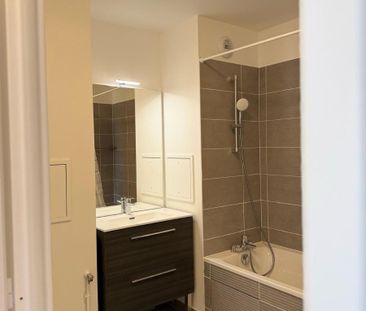 Location Appartement 2 pièces 50m² LA COURNEUVE 93120 - Photo 6