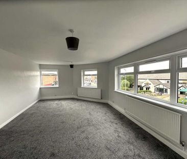3 bedroom apartment to rent - Photo 2