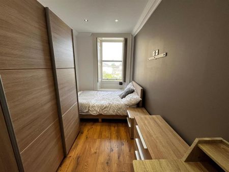 2 bedroom private hall to rent - Photo 5