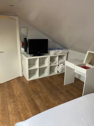 Parkvale, Dublin - Photo 1