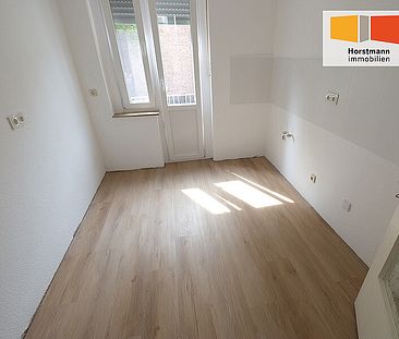 Drei Zimmer mit Balkon in der Rietberger City - Photo 1