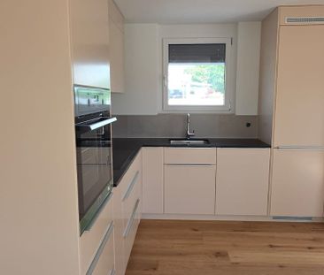 Neubau-Erstbezug | Exklusive Attika-Wohnung mit Panoramaterrasse | Kreuzlingen - Photo 3