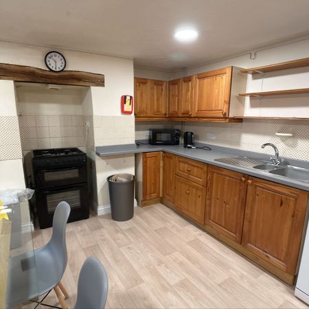 3 Beaumont Place - Photo 3