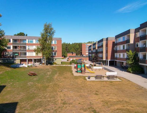 Skogsängsgatan 10 - Foto 1