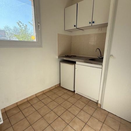 Studio Guyancourt 31 m² - Photo 4