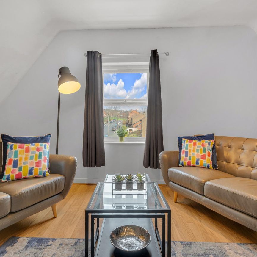 396 KIRKSTALL ROAD Leeds - LS4 2HQ - Photo 1