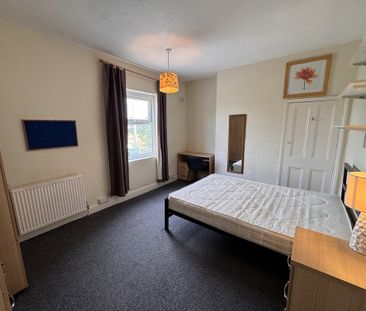 Poppleton Road, Holgate - P1080 - Photo 4