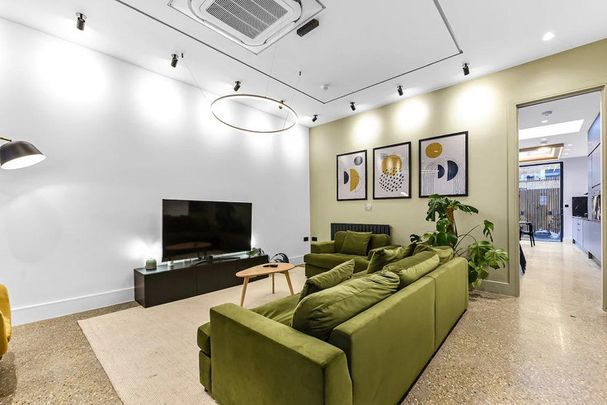 Elm Park Ave - Photo 1