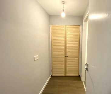 Studio to rent - Photo 6