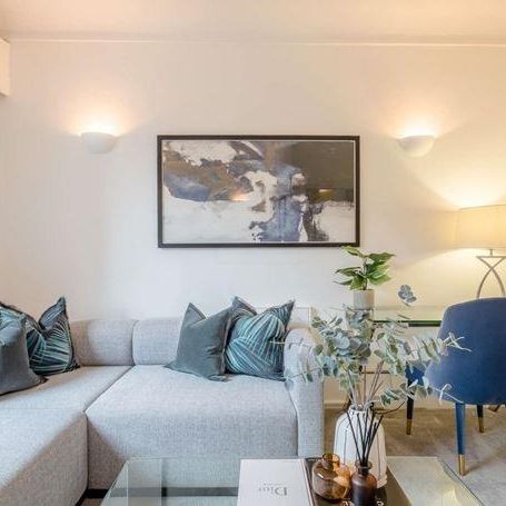 Strathmore Court, Park Road, Regent's Park, London NW1 - Photo 1