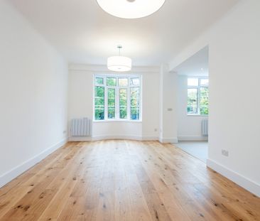 Grove End Gardens, Grove End Road, St John Wood, London, NW8 9LP - Photo 2