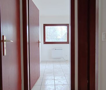 Schöne, komplett renovierte 1-Schlafzimmer-Wohnung in Lichtenbusch - Foto 4