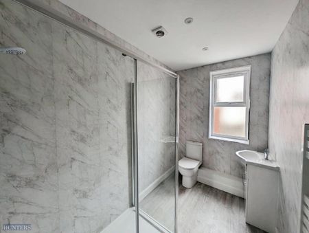 3 bedroom maisonette to rent - Photo 5