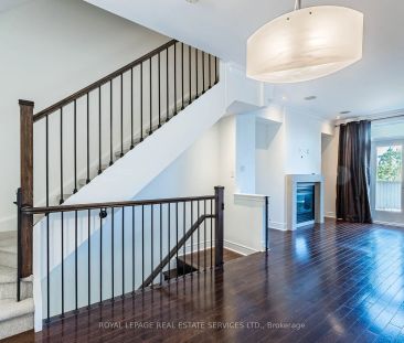 Condo Townhouse For Lease | W9245254 - Photo 1