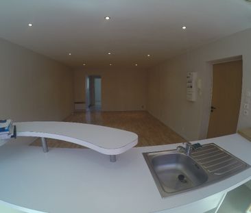 Location Appartement 2 pièces 55m² MARCQ EN BAROEUL 59700 - Photo 5