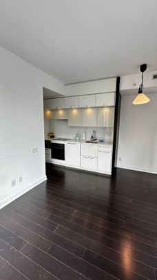 For Lease - 15 Grenville Street Unit# 3, Toronto, Ontario - Photo 1